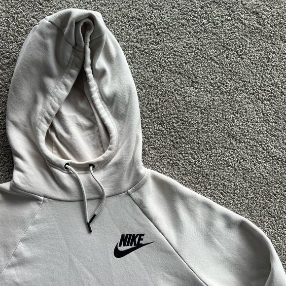 Nike hooded sweatshirt - Picture 3 of 5